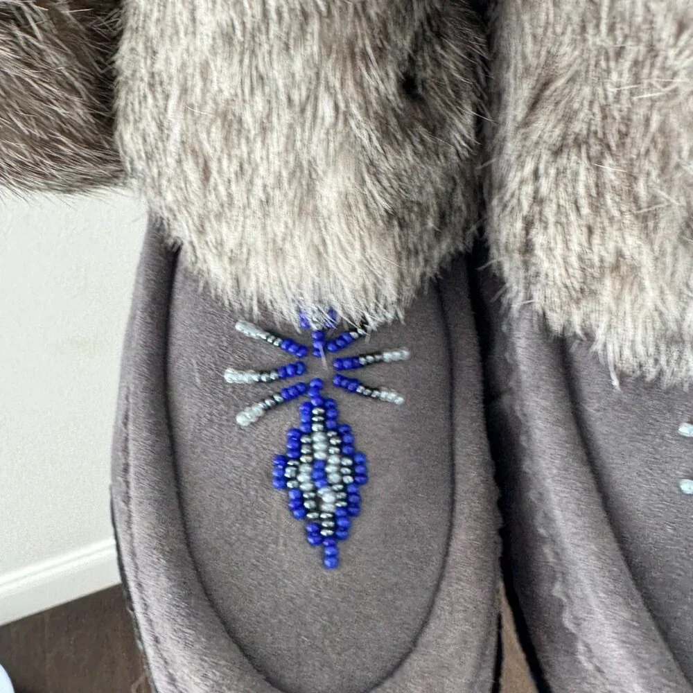 MUKS Beaded Real Fur Mukluks Boots Size 8‎ NEW Grey Alaska Style